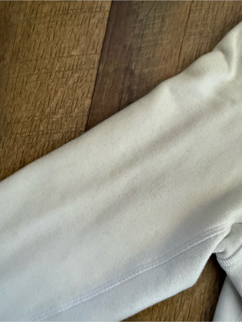 Lululemon Men's Hooded Two-Tone Zip Up Sweater in Off-White and Gray - Picture 3 of 4